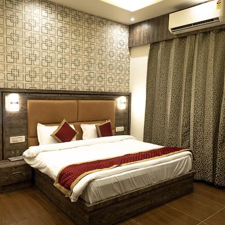 Hotel The Florence Chamba  Esterno foto