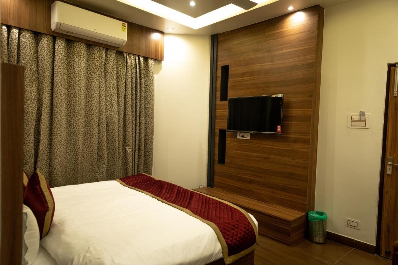 Hotel The Florence Chamba  Esterno foto